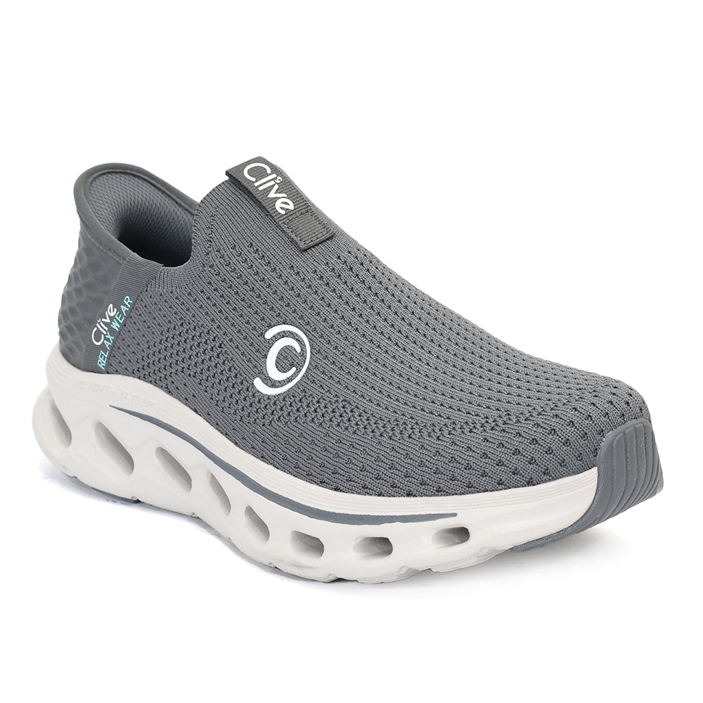 Sports Shoes
