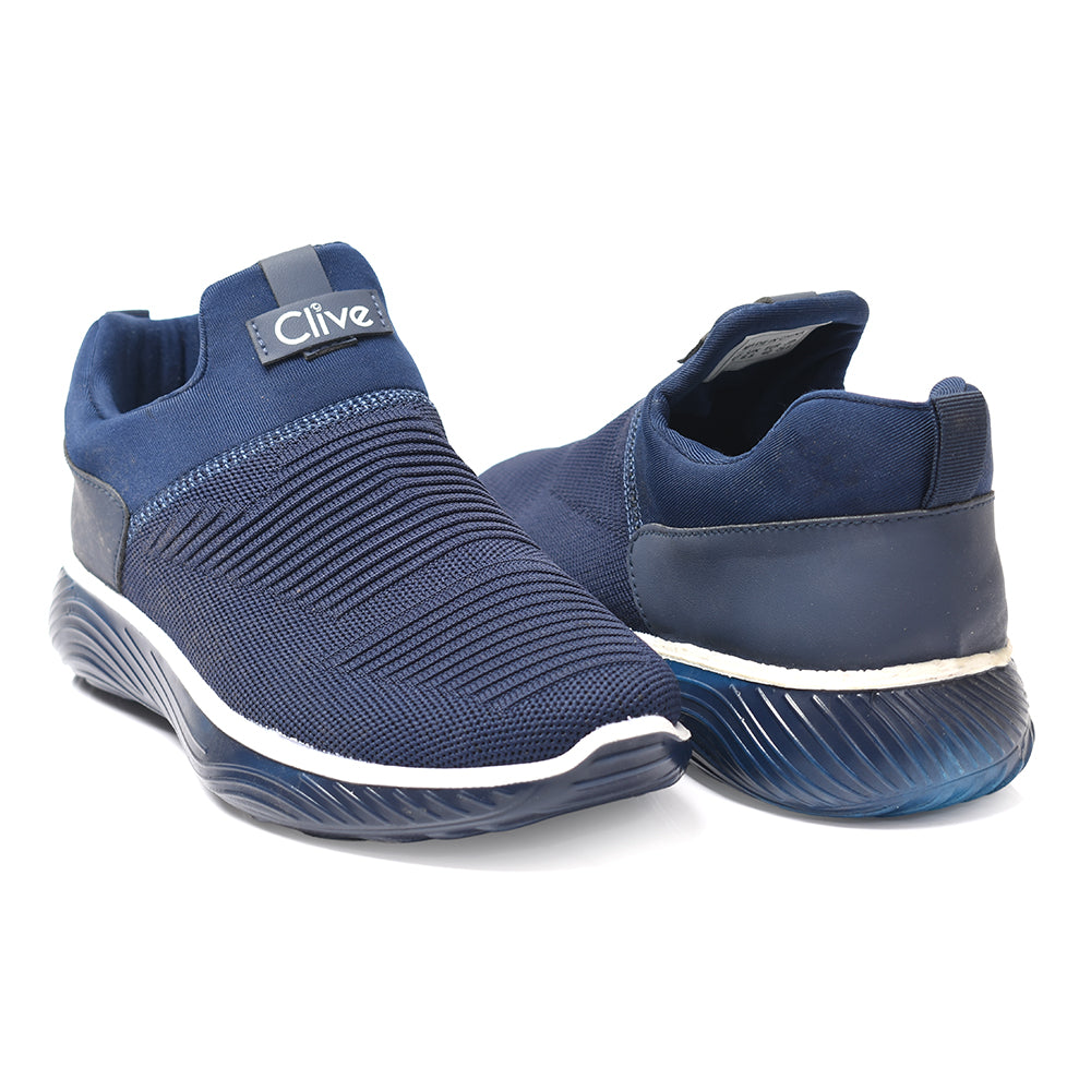 Sports Shoes
