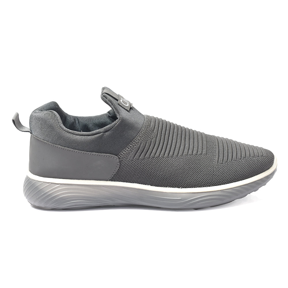 Sports Shoes