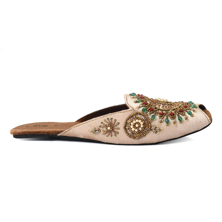 Ethnic
