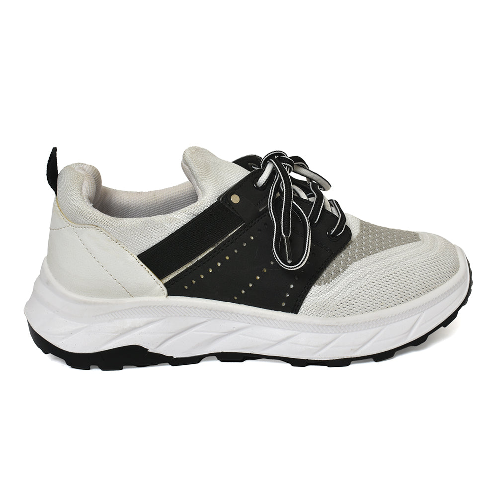 Sports Shoes