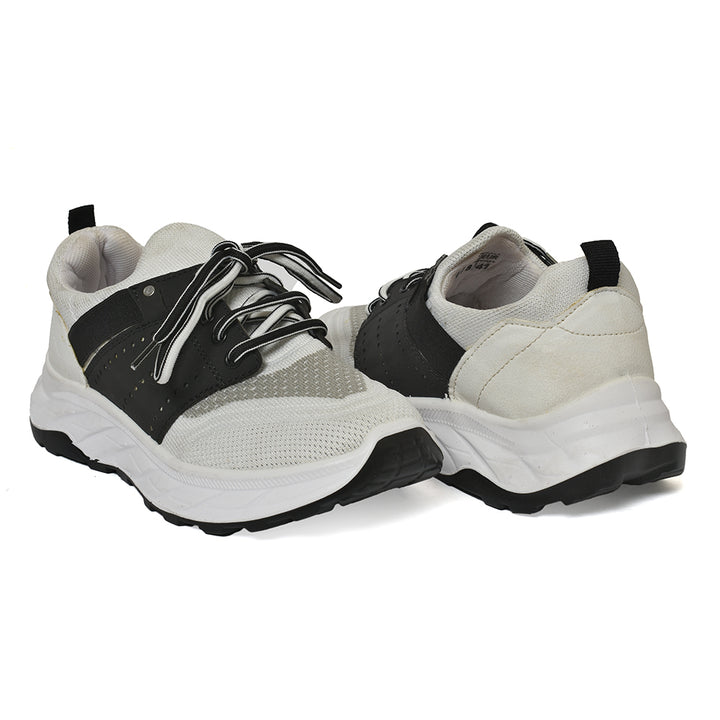 Sports Shoes
