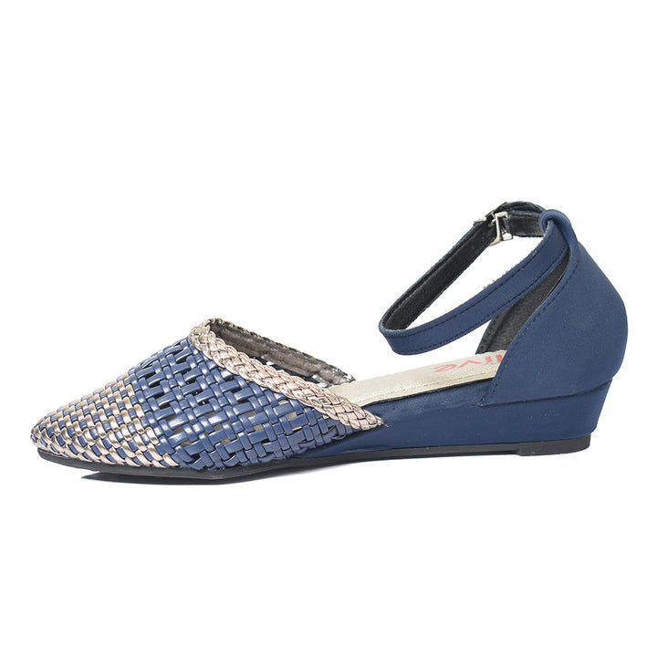 Casual Pumps