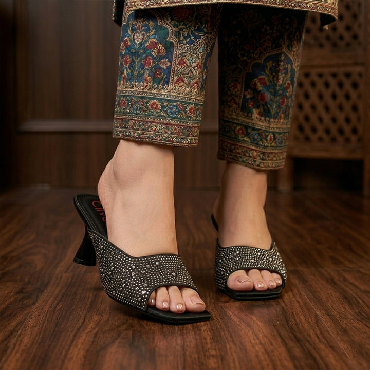 Fancy Slipper Heel