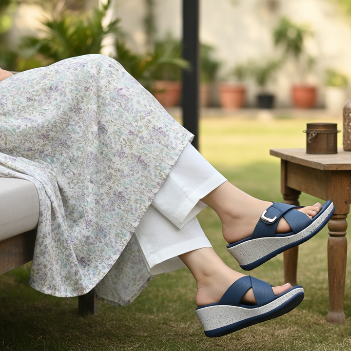 Casual Wedge Slippers