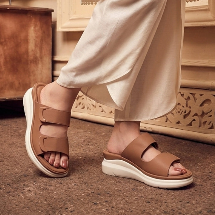 Casual Wedge Slippers