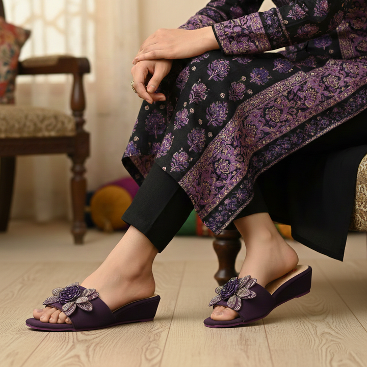 Casual Wedge Slippers