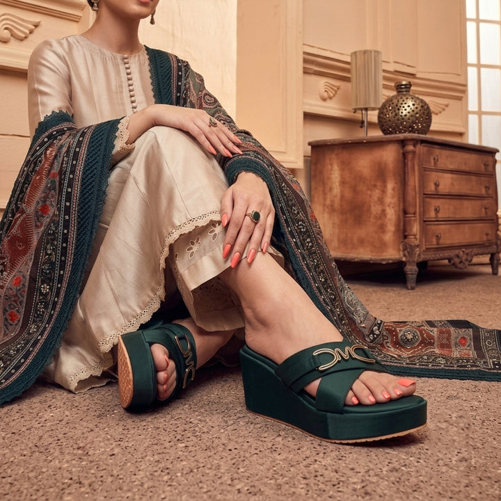 Casual Wedge Slippers