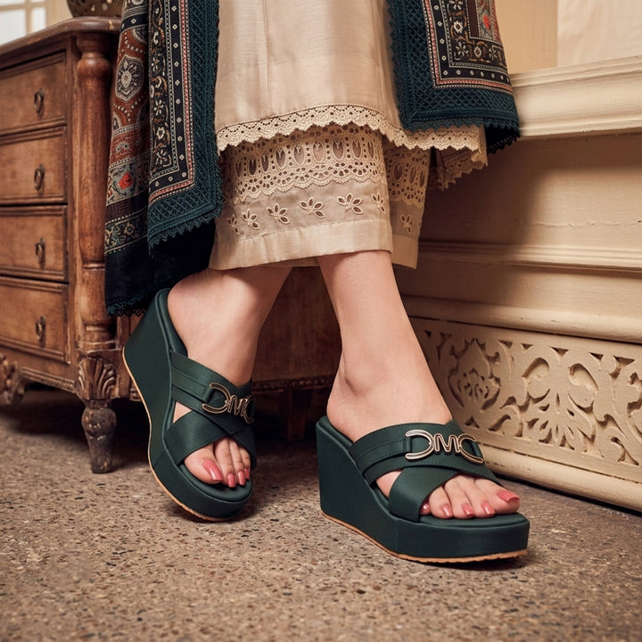 Casual Wedge Slippers