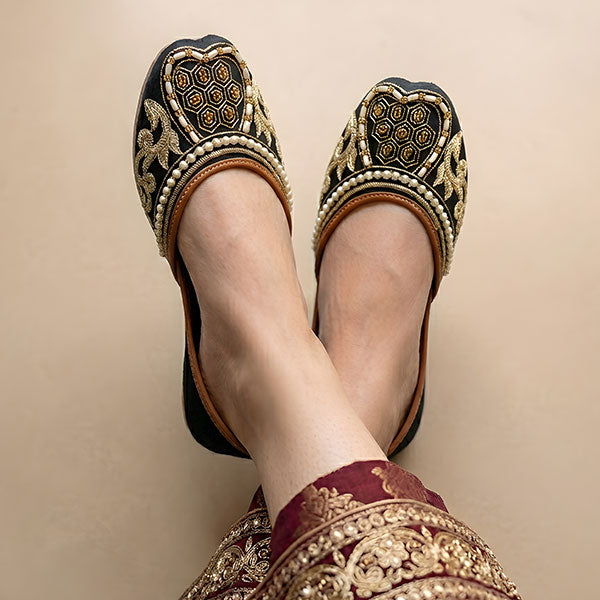Ethnic
