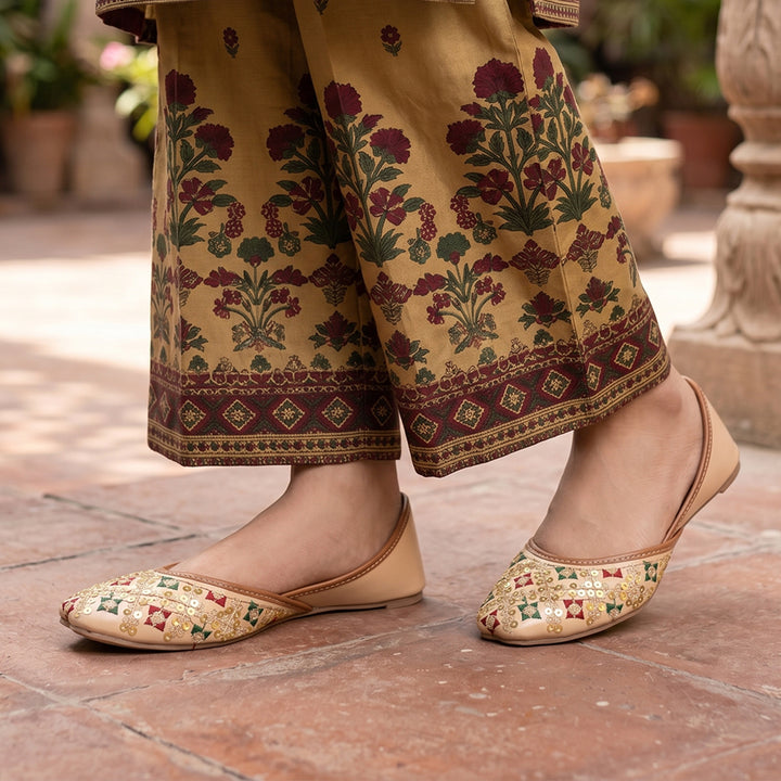 Ethnic