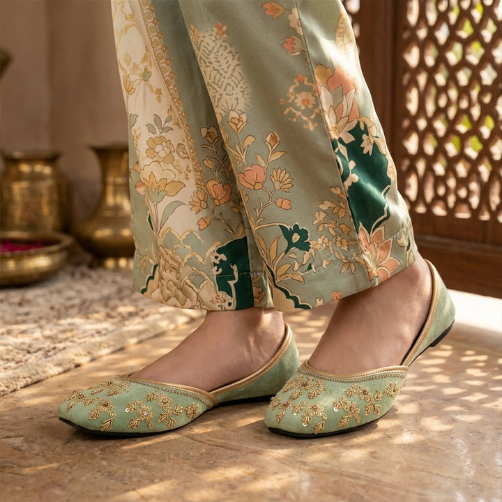 Ethnic