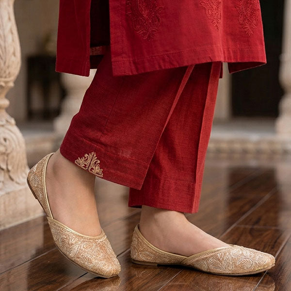Ethnic