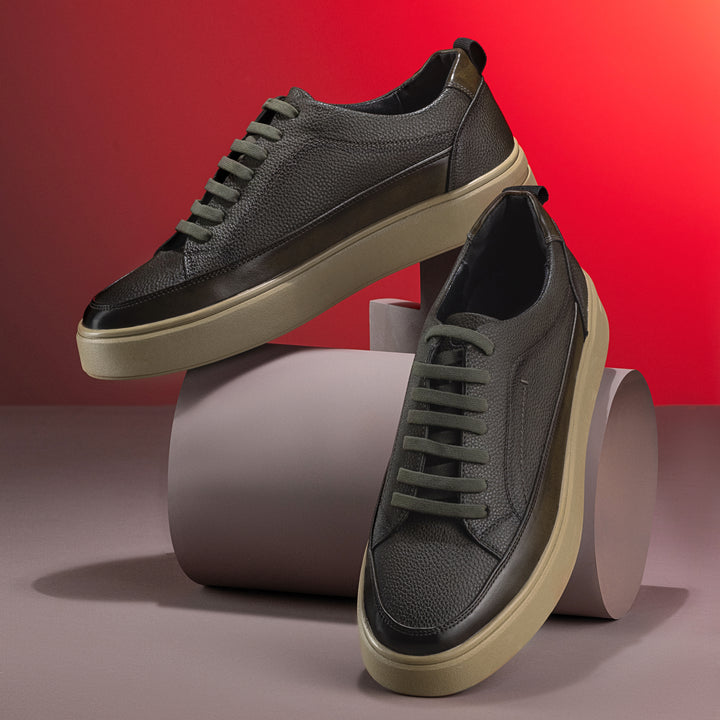 Casual Sneakers