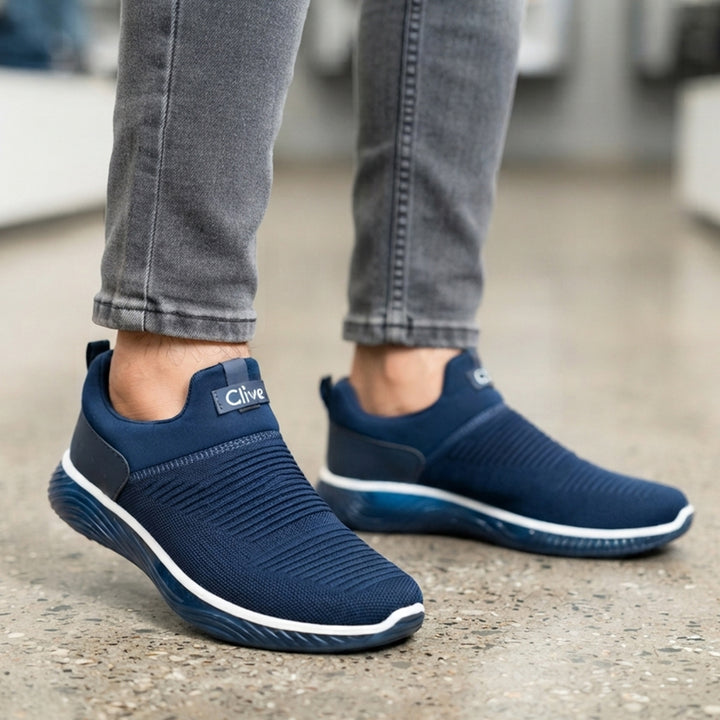 Sports Shoes