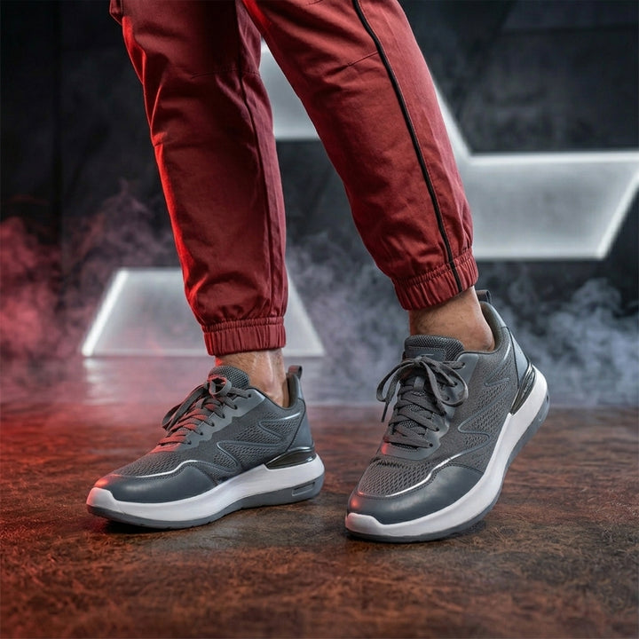 Sports Shoes