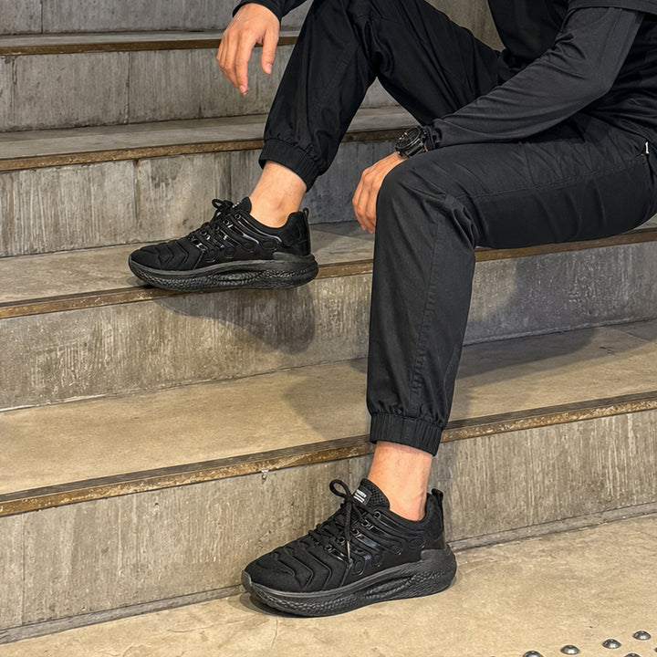 Sports Shoes