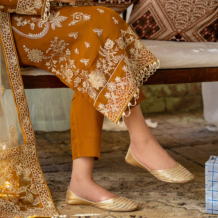 Ethnic