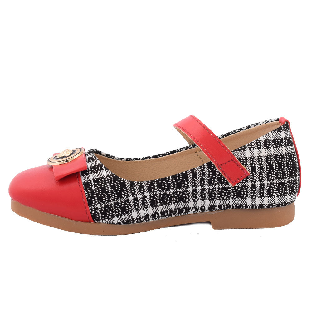 Girls Casual Pumps