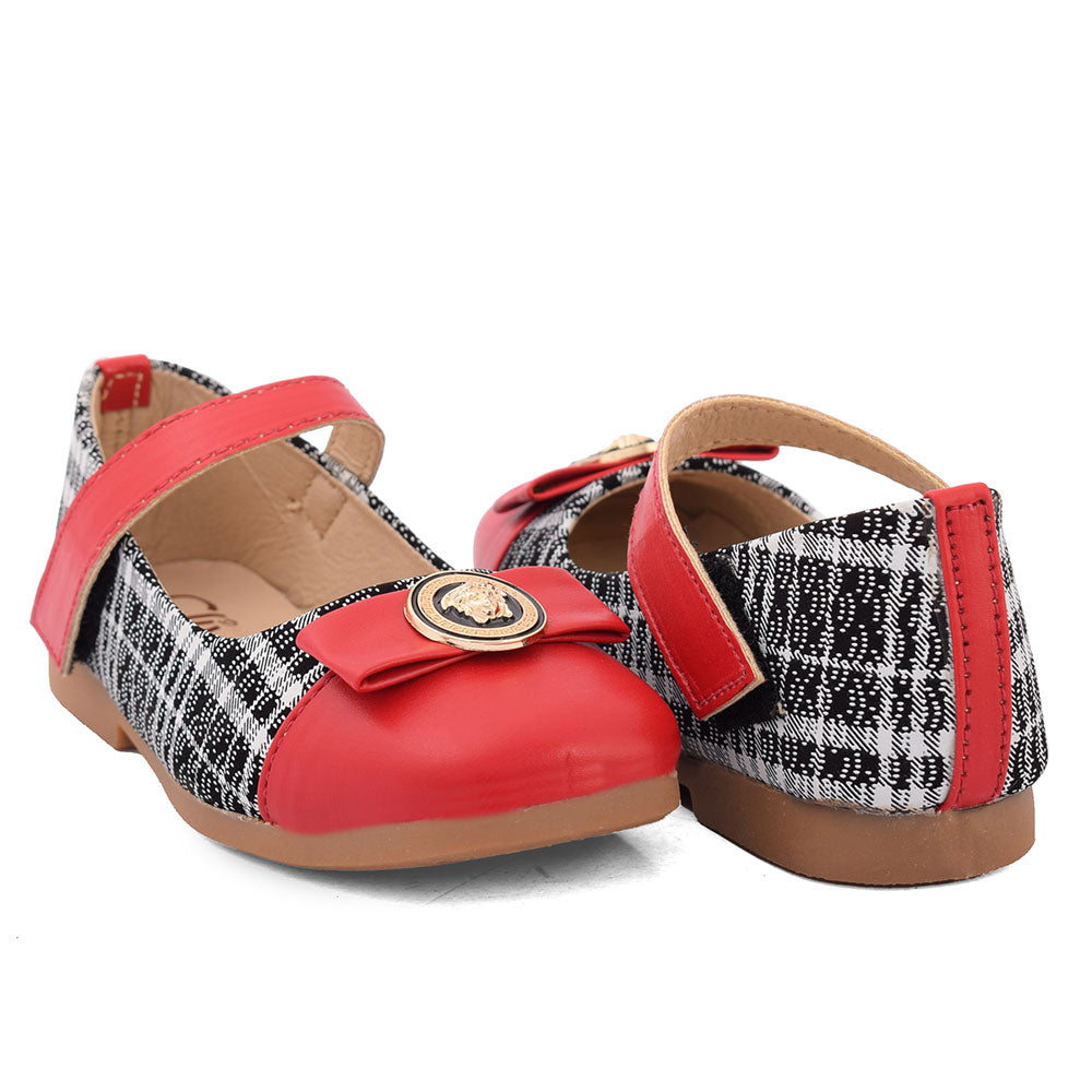 Girls Casual Pumps