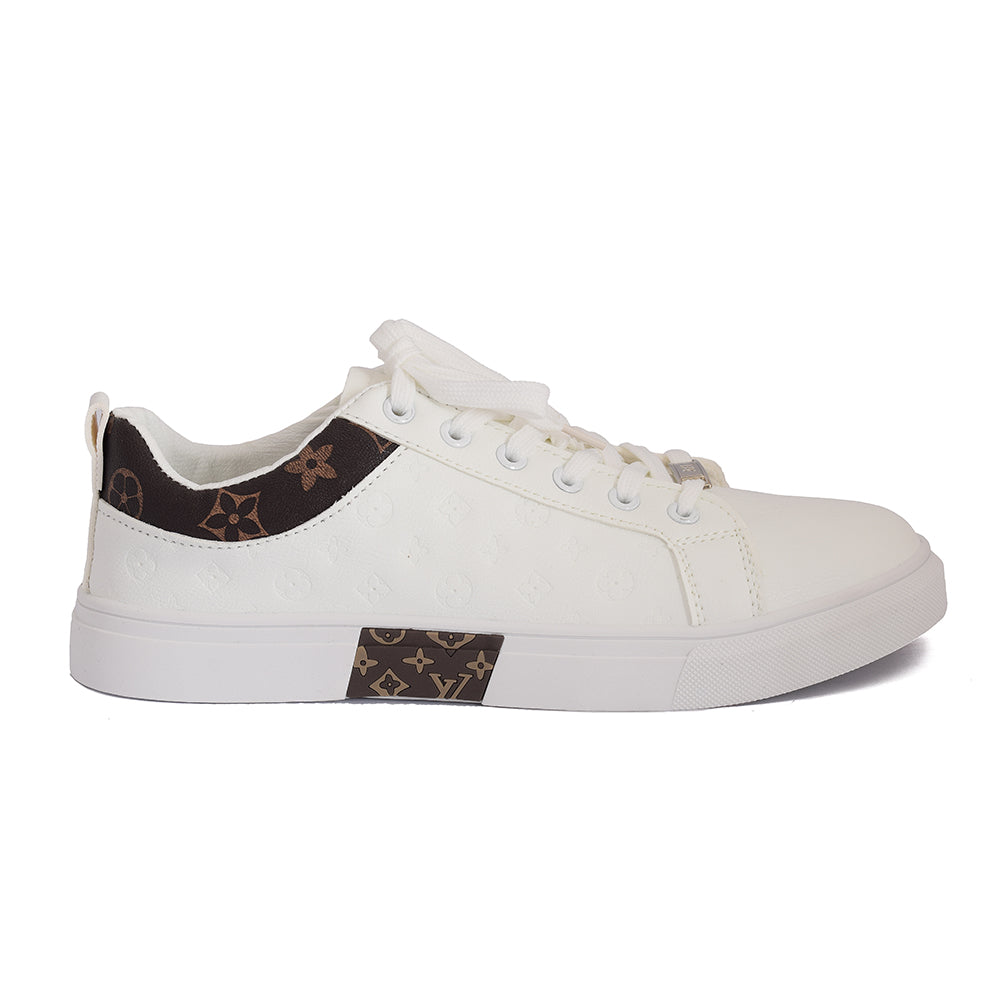 Sports Shoes