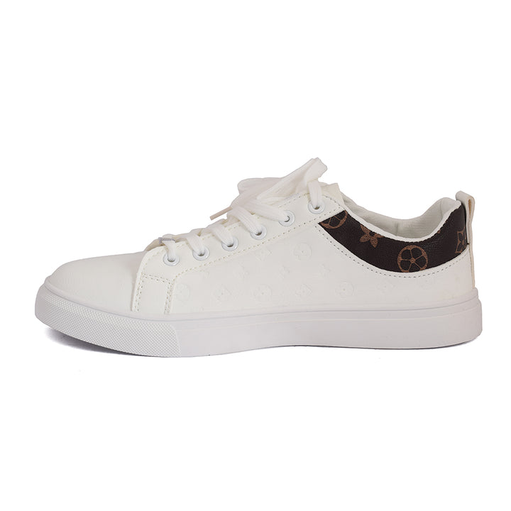 Sports Shoes