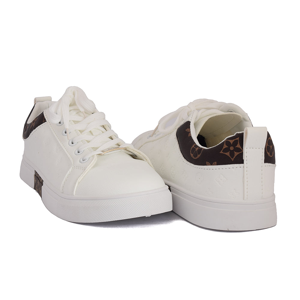 Sports Shoes